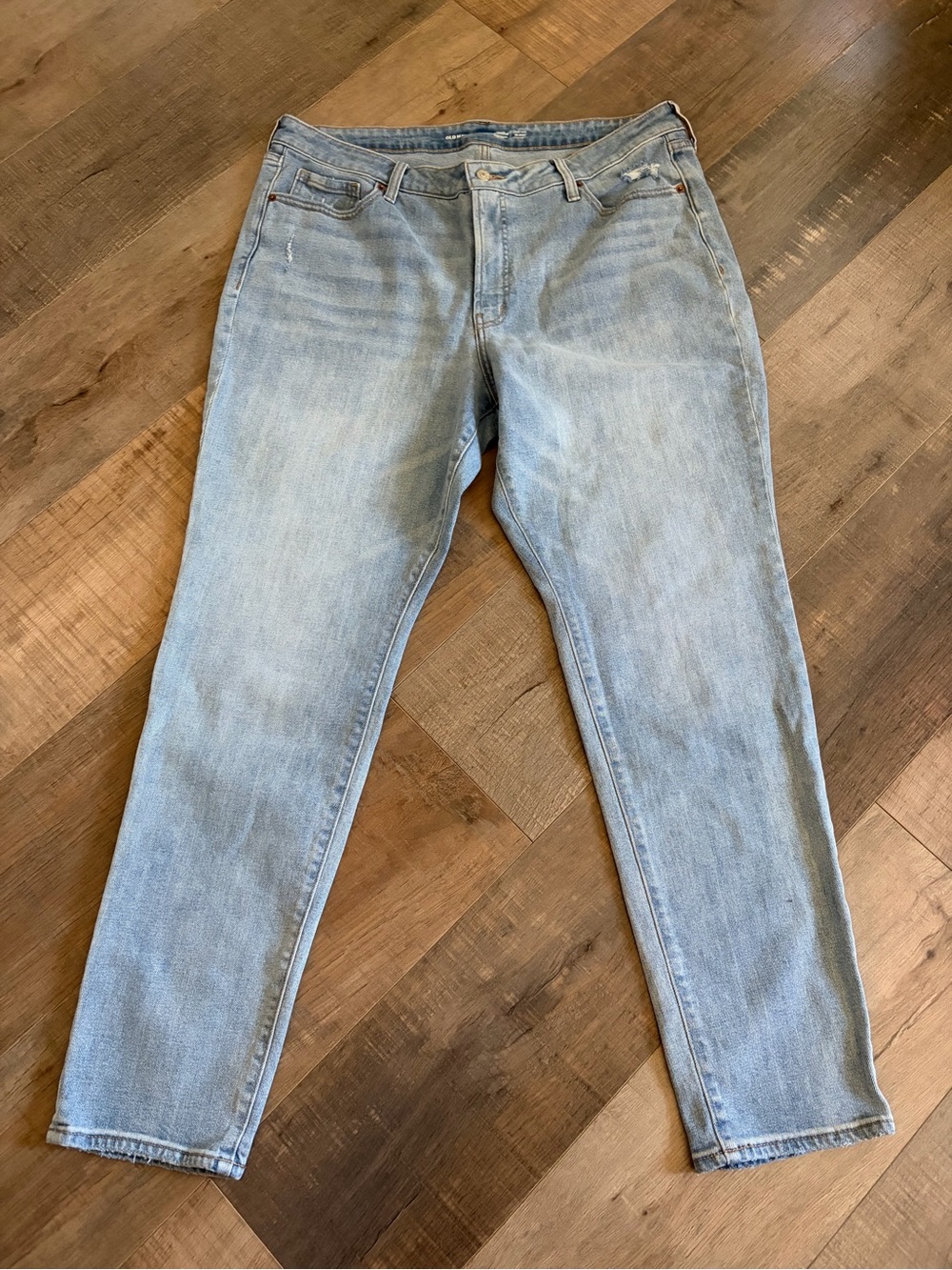 CLOSET CLEAROUT Old Navy High Rise OG Straight Jeans Light Wash Women’s Size 18